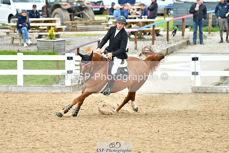 230721A-143750-07015 - Cls 22, 1 Star Gold 1.30m