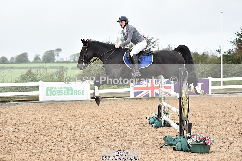 231013A-130226-01687 - Cls 3 1.05m Amateur Quali