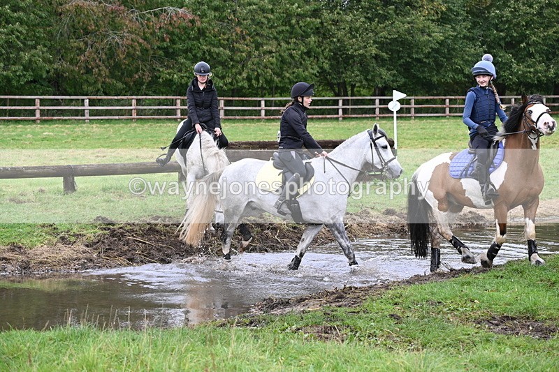 WJ6_6177 - Time at Photographer 12:41 to 13:05