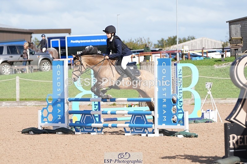 250921-110036-02463 - Cls 5 Pony Discovery and 90cm