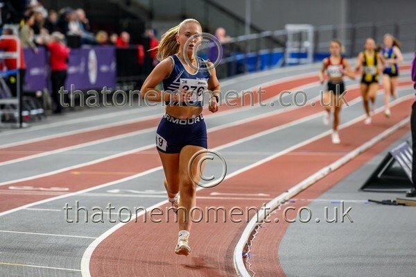 AgeInd25SUN-912867 - Track Female Set One