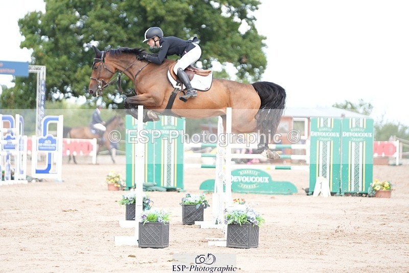 250801-112100-04902 - Cls 14 Snr Fox 1st Rnd