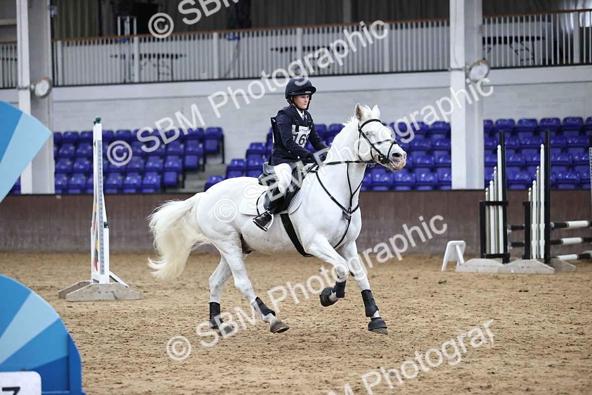 SBM_001749 - Class 5 - Henlow Veterinary Hospital 70cm