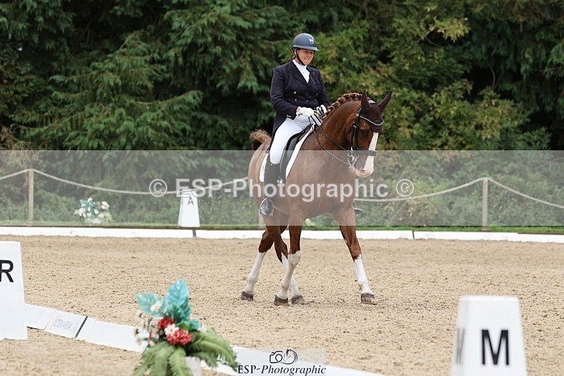 240810-160111-04301 - 109-Katharine.Lewis-Albertho.B