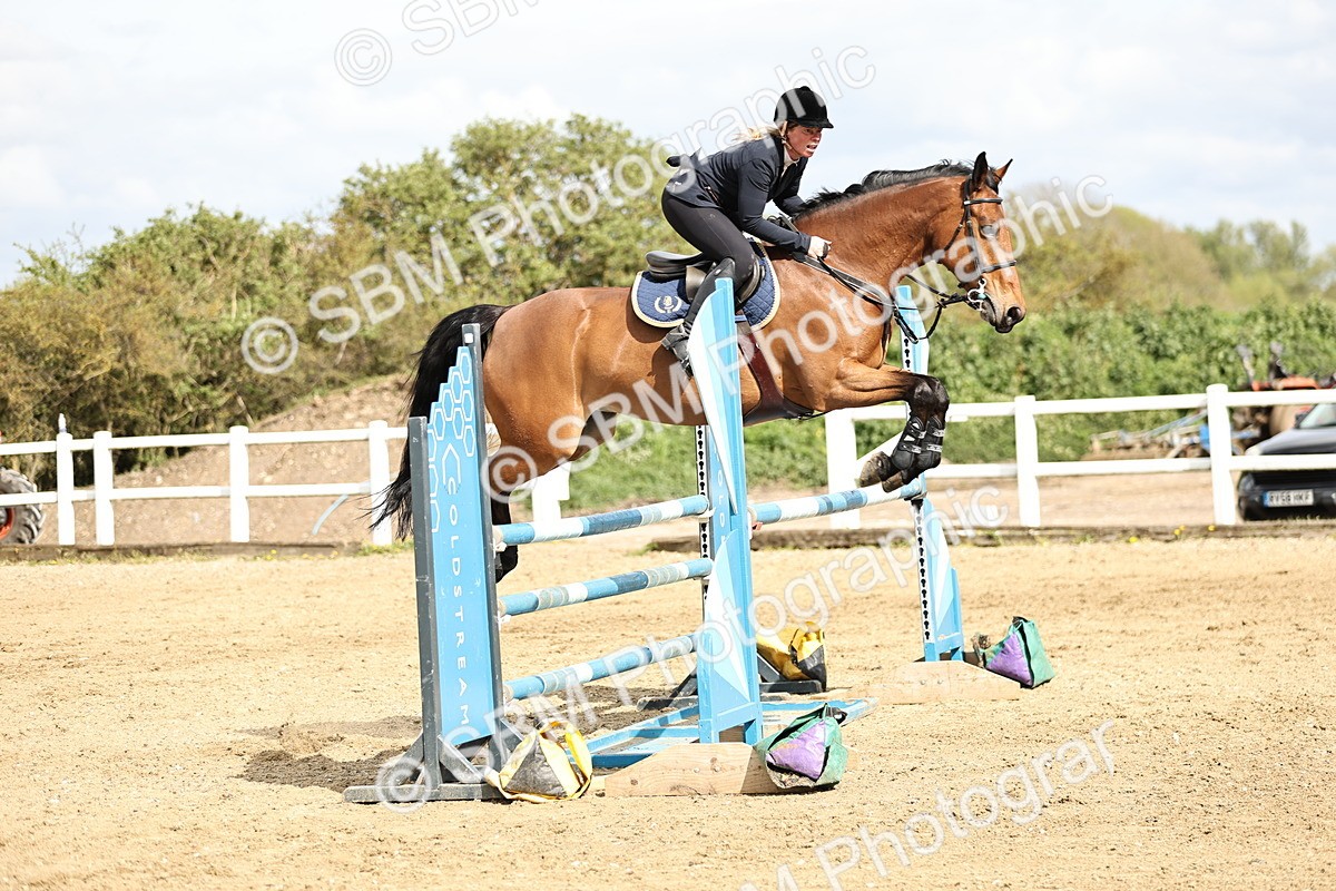 SBM_001359 - Class 4 - Senior Newcomers - 1.10m
