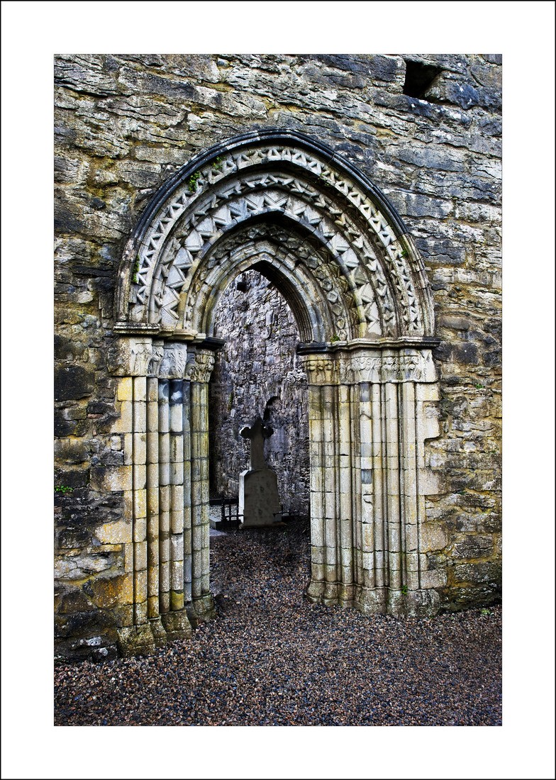 Cong abbey gate 7000828 - Abbeys , Churches and Castles