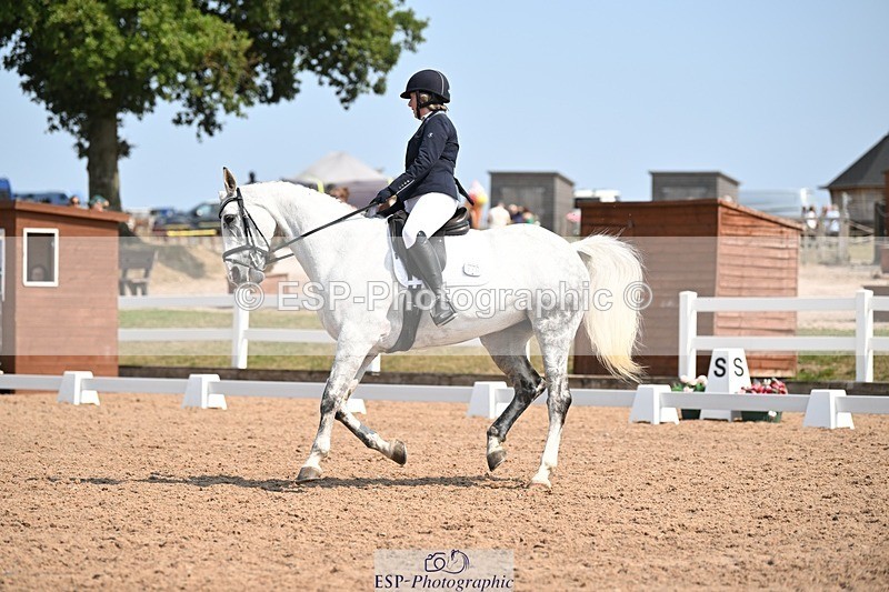 250816-125200-04577 - 075-Jackie.LimintonSaddlewood.Surprise