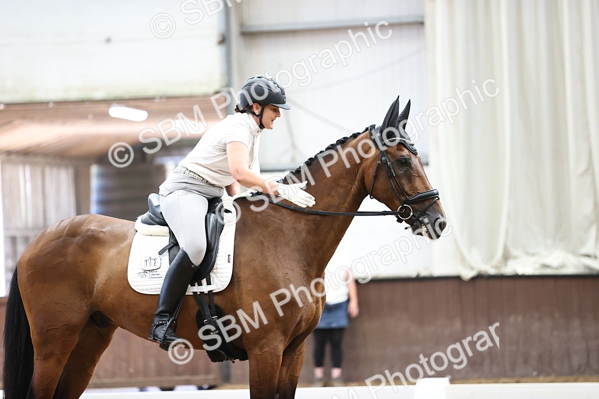 SBM_001396 - Novice 4 - 11.15-13.22