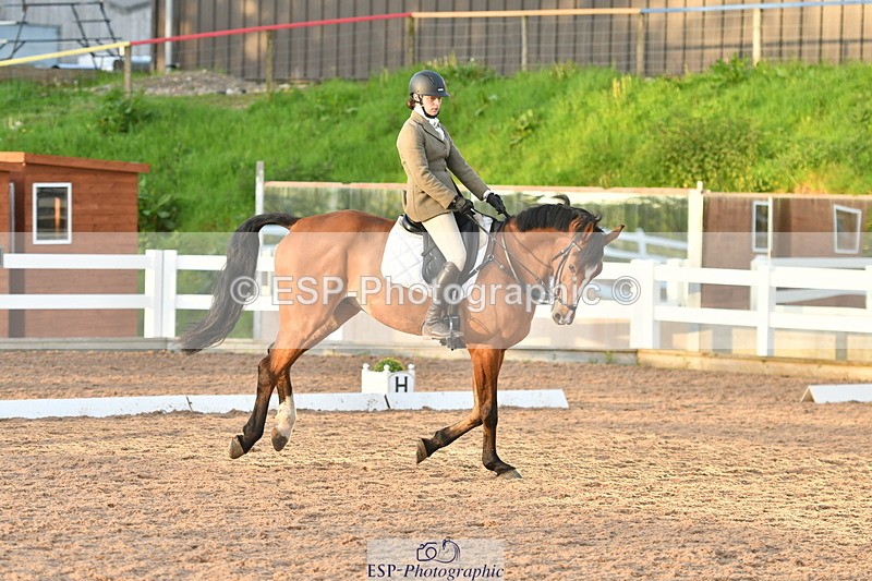 230511A-200427-01983 - UnAff Cls 5 Novice 28