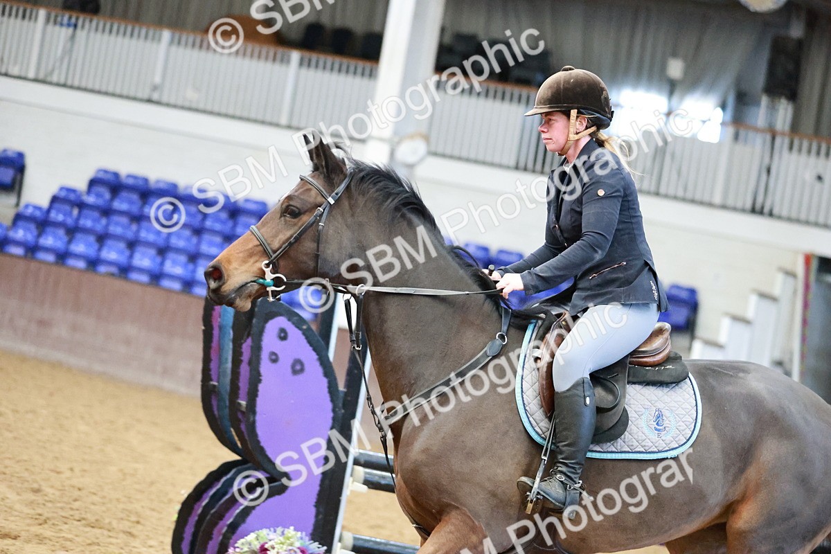 SBM_003007 - Class 9 - Senior British Novice - 90cm