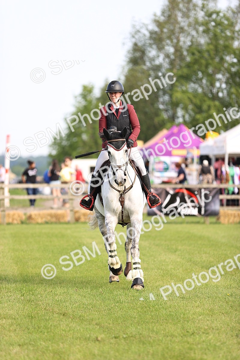 SBM_01201 - Class 200 - Martin Grant Homes Welcome Stakes 1.25m Open