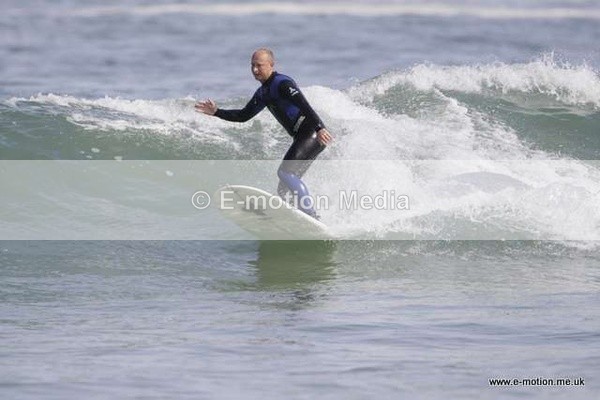 SU 090509 16 - Surf May 09