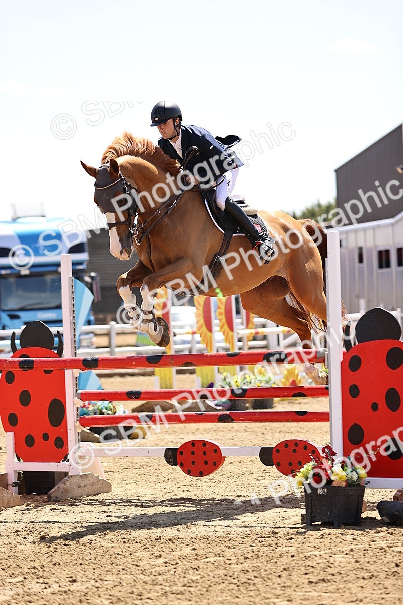 SBM_010028 - Class 9 - Senior Foxhunter - 1.20m Open