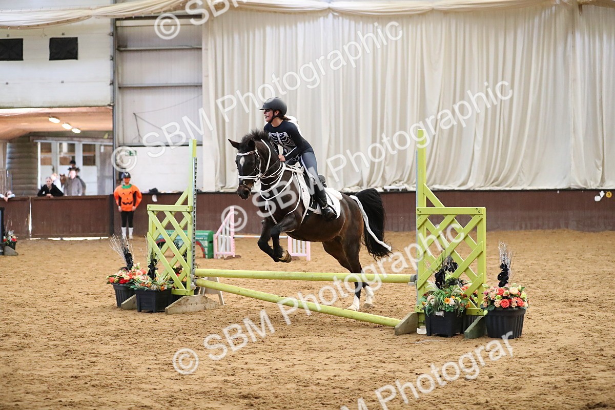 SBM_001254 - Class 3 - Horse & Hound