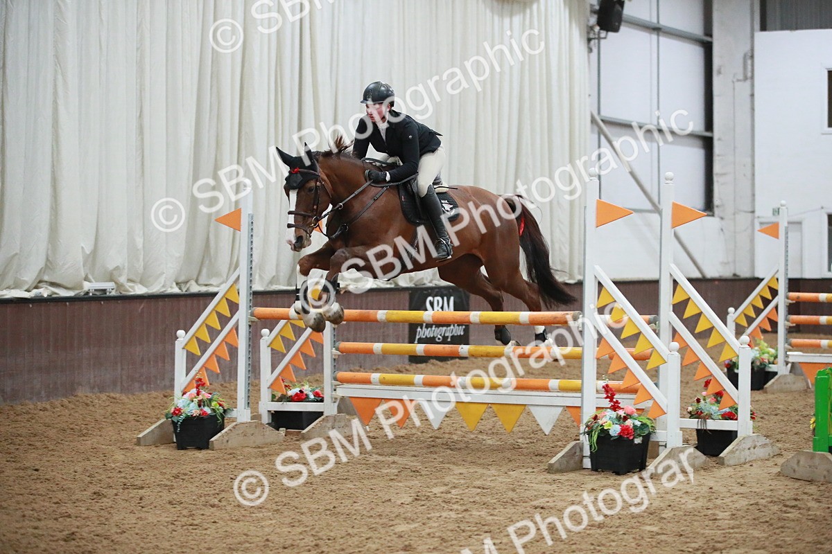 SBM_001202 - Class 4 - Senior Newcomers - 1.10m Open