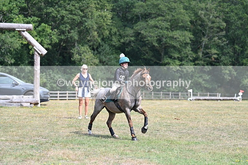 WJ7_1937 - XC Time 11:54 to 12:03