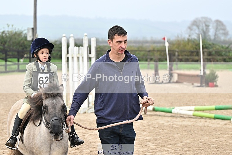 241110-102114-00262 - 40cm Showjumping