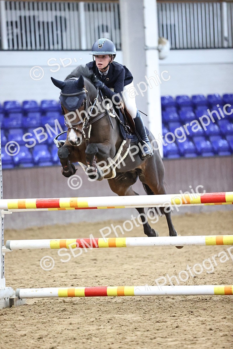 SBM_001140 - Class 5 - Blue Chip Pony Newcomers 1.00m Open