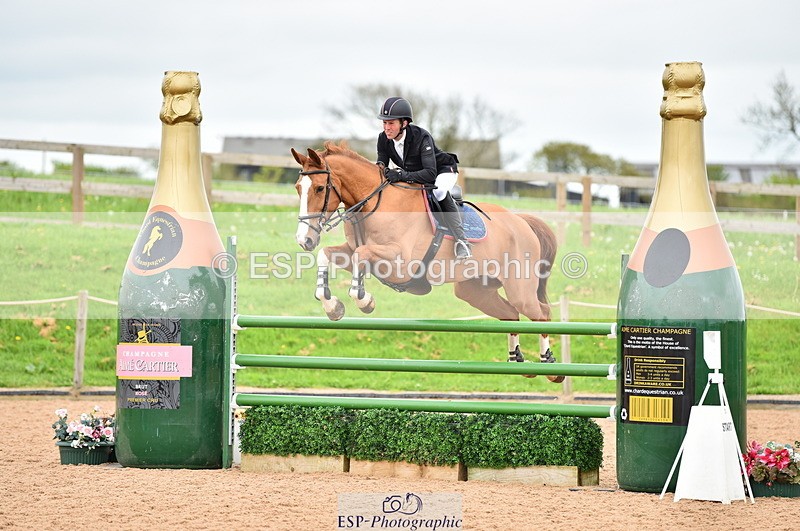 230507A-140754-08331 - Cls 48 Foxhunter