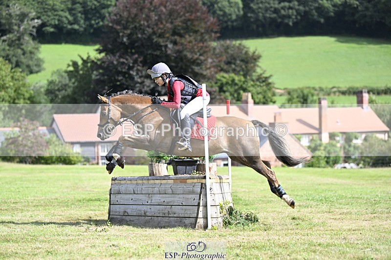 240825X-111033-32454 - 70cm XC 11.00 to 12.00