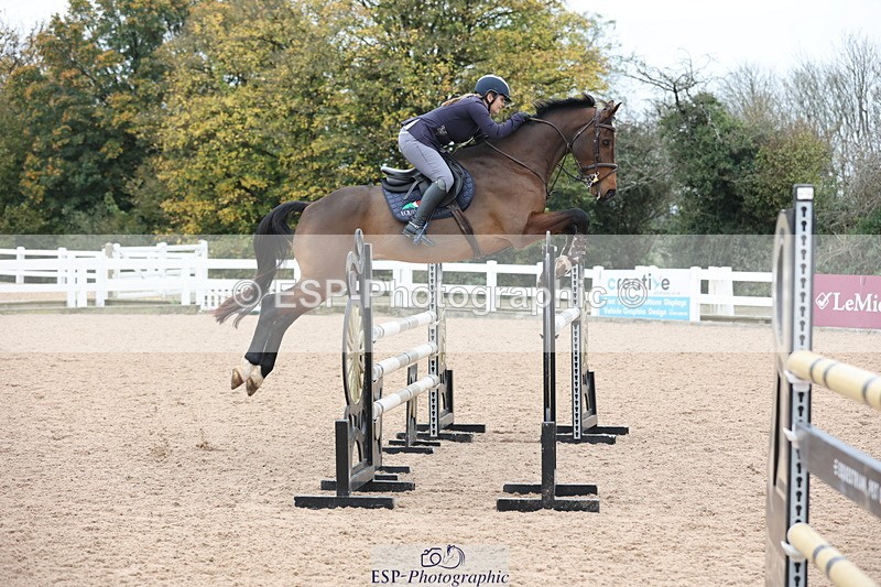 241101A-110301-01281 - FRI Cls 4 Snr 1.05m