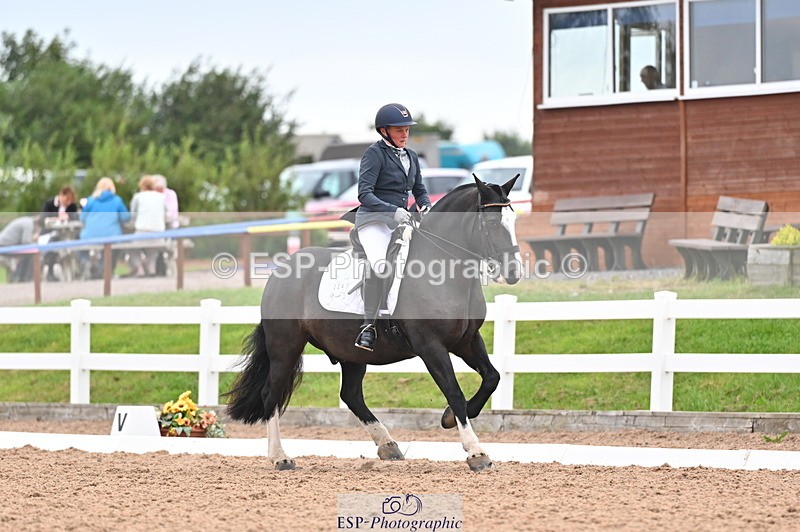 240817A-155431-10399 - 224-Rachel.Chatfield-Sparkie