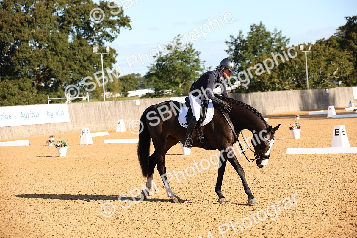SBM_01787 - D2 Small Tour Championship Intro C