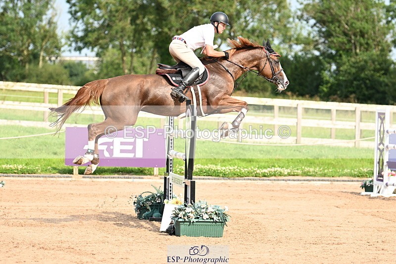 240801A-165956-02730 - Cls 6 National 1.40m Open