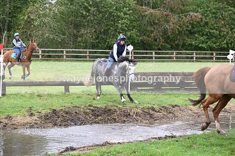 WJ6_5233 - Time at Photographer 12:17 to 12:30