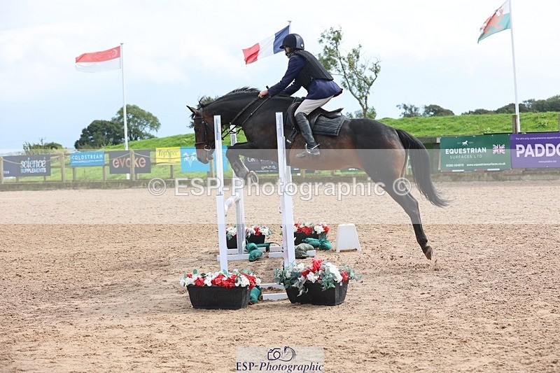 250911-142551-02432 - Cls 5 Chard Snr 90cm Speed Derby