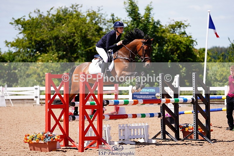 240629A-120602-05189 - Cls 18 Newcomers and 1m Open