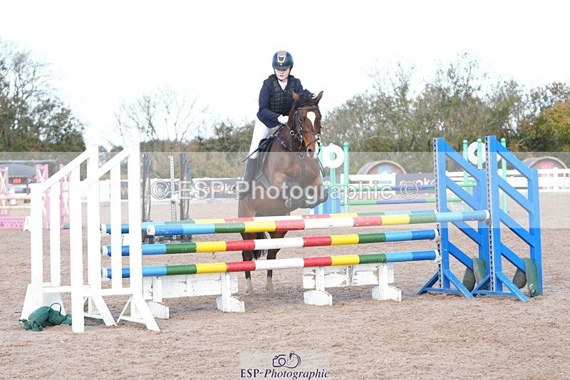 251025-125821-00437 - Cls 9 Pony Winter Discovery and 90cm