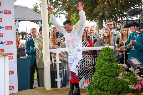 260823-Race 4-Absurde-1024 - Race 4 Sky Bet Ebor Handicap