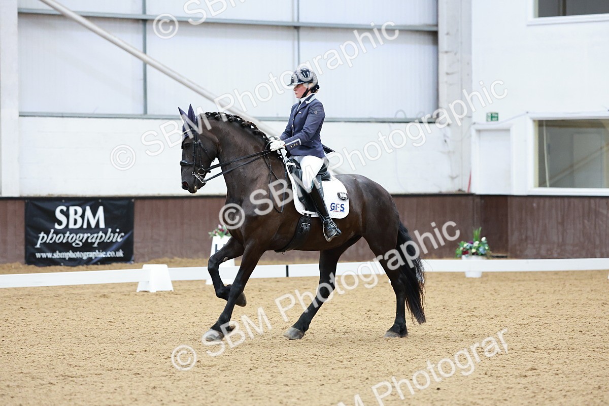 SBM_005905 - Class 3 - Medium 6 - 14.40-15.52