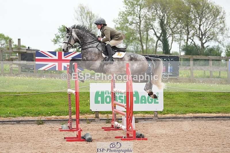 260508-092543-04607 - Cls 12 Snr Foxhunter