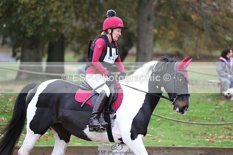 231118-135632-02063 - Cls 3 90cm