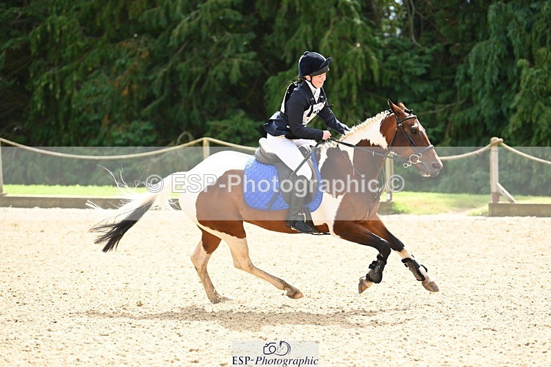 230826-125041-19064 - Round 2 Start - 13.40 coursewalk