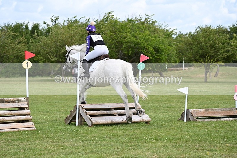 WJ6_3065 - Class 4 60cm