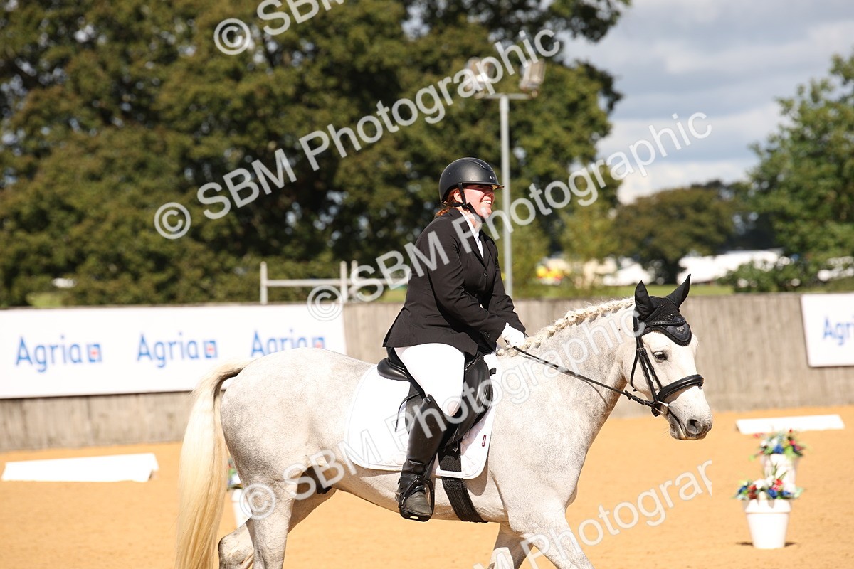 SBM_04353 - D2 Small Tour Championship Intro C
