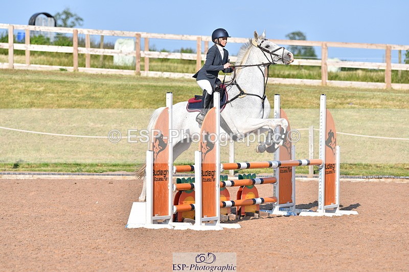 230606A-182207-00355 - 90cm