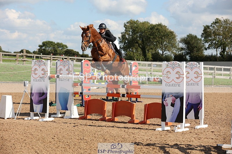 230915A-144203-02700 - Cls 5 National 1.40m