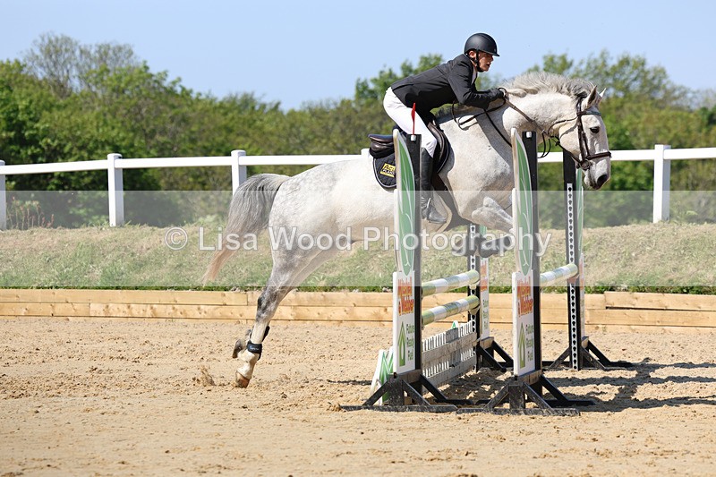 3E7A5598 - Class 4: Senior BN/90cm open