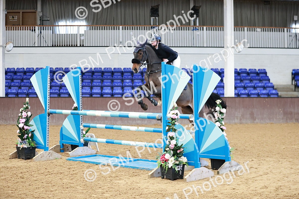 SBM_003764 - Class 11 - Senior Newcomers - 1.10m