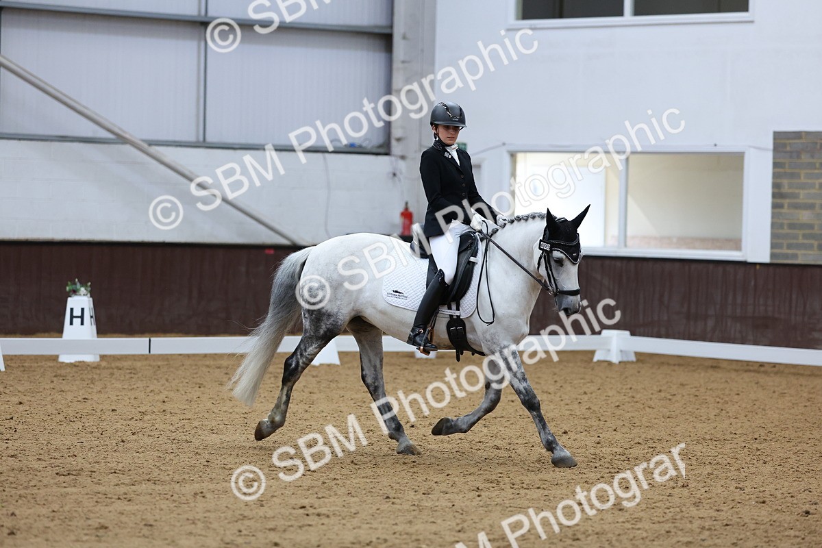 SBM_016495 - Class 16 - Novice FSM - 11.50-12.38