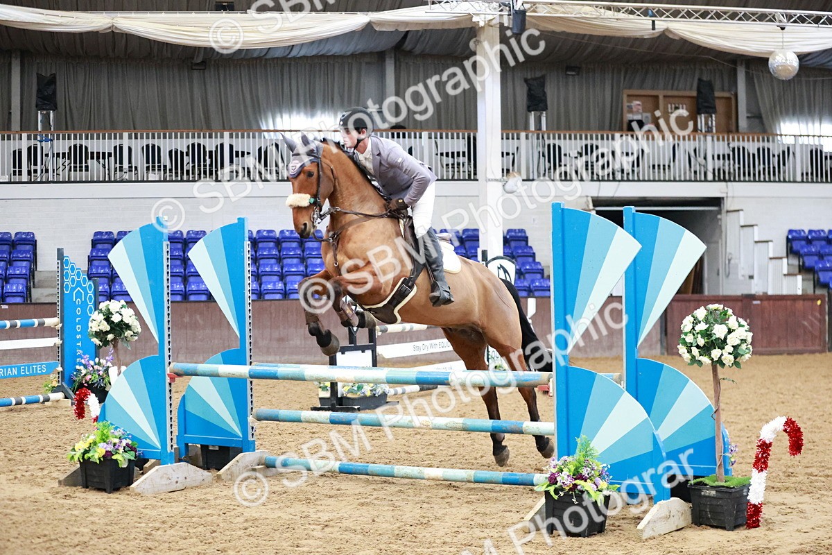 SBM_001005 - Class 3 - Senior Discovery 1.00m