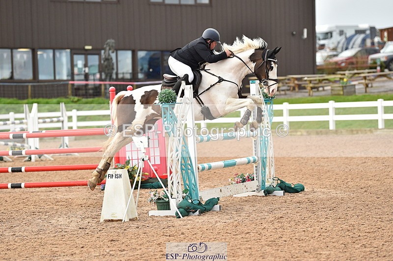 240315A-155004-01752 - Cls 12 1.10m National Amateur Quali