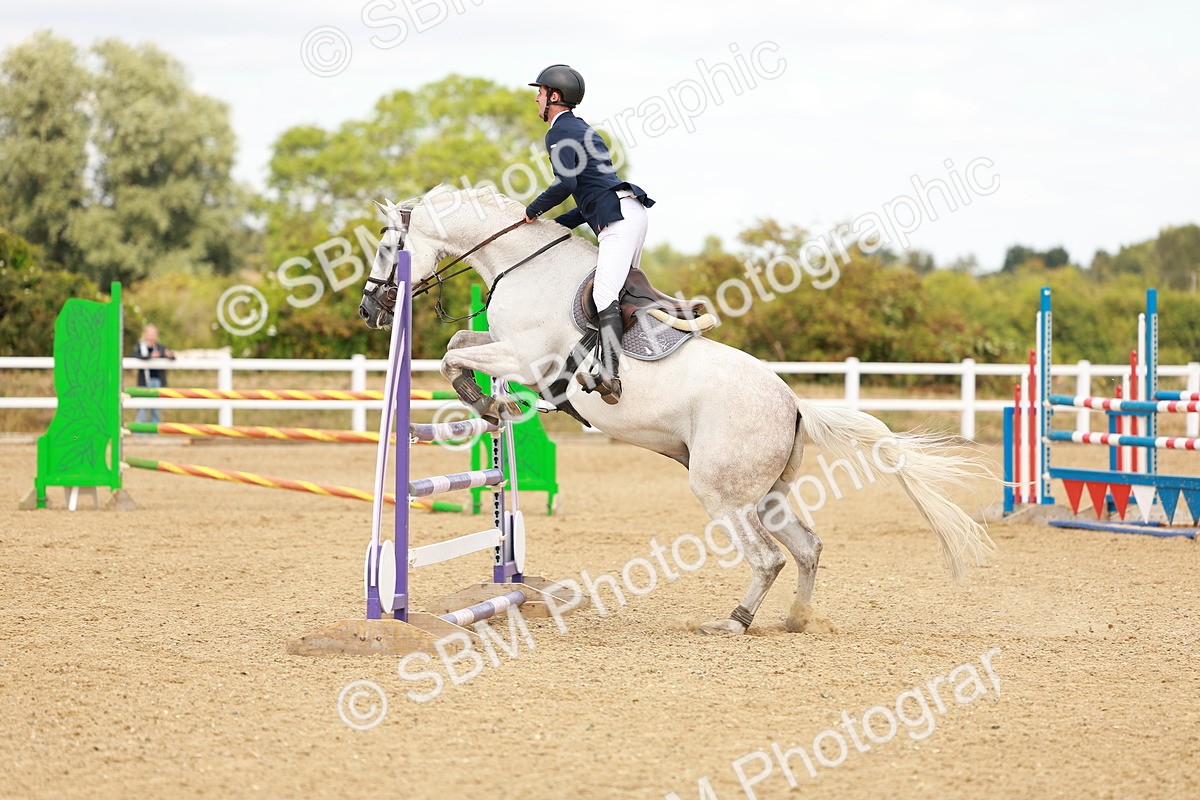 SBM_007170 - Class 4 - Senior British Newcomers - 1.10m