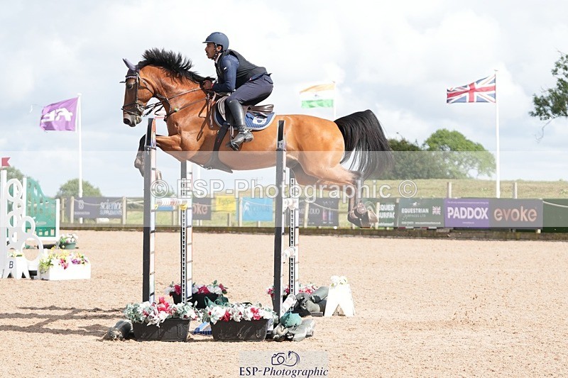 250720-163301-21235 - Cls 4, 3 Star Small Tour