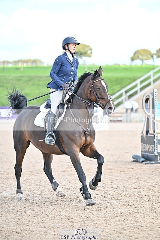 250924-135427-00484 - Cls 6 Foxhunter and 1.20m Open