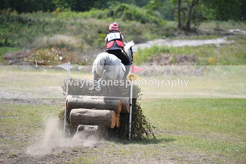 WJ5_6029 - Tweseldown 3-Phase Training (XC) 19-05-25